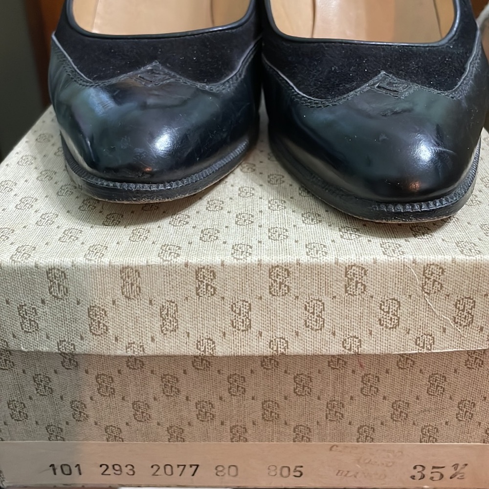 Vintage Black Gucci mules - Picture 4 of 10